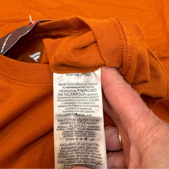 NWT Fanatics Men’s Texas Longhorns #1 Dad Logo Short Sleeve T-Shirt Size Large - Picture 7 of 7